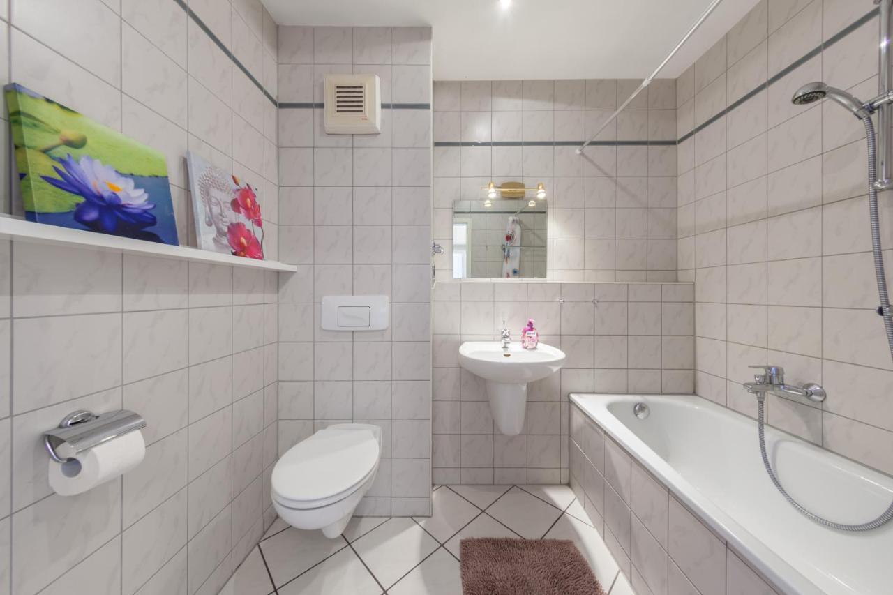 Schoenes Studio In Downtown Mitte Mit Balkon Berlin Exterior foto